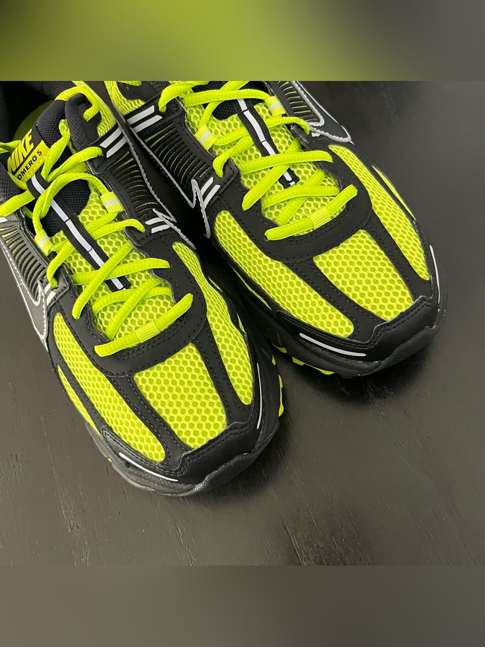 ✔️New✔️ NIKE Air Zoom Vomero 5 'Bright Cactus' - Picture 3 of 8